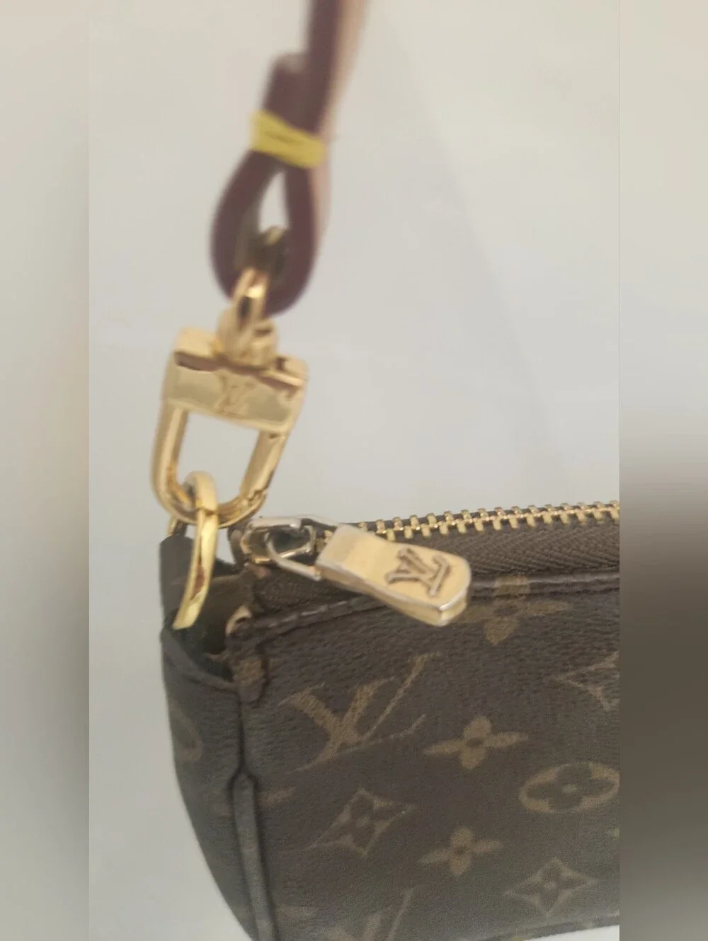 Louis Vuitton Monogram Mini Shoulder Pochette in Brown